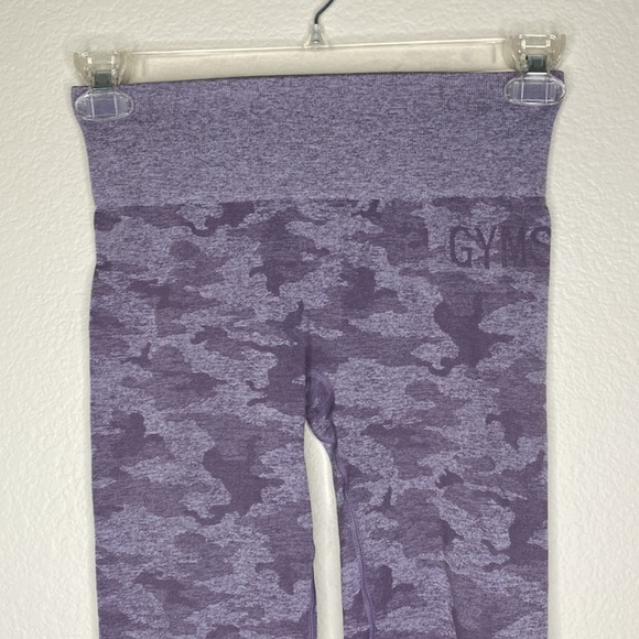 Gymshark camo seamless adapt leggings purple camo large EUC - Picture 2 of 3